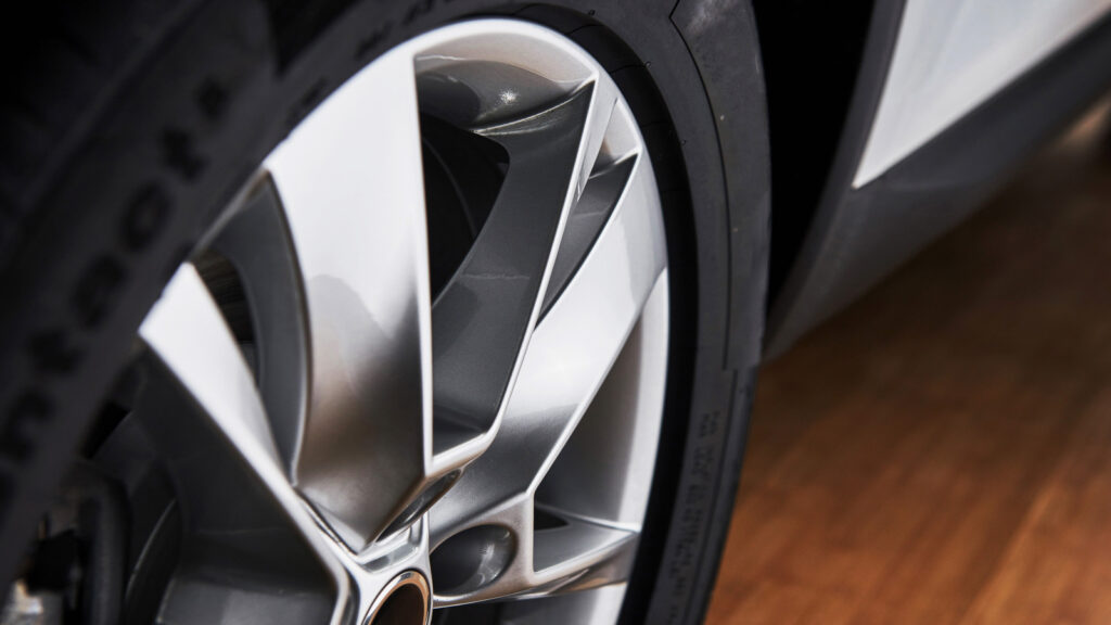 Pneu Aro 14 vito de perto